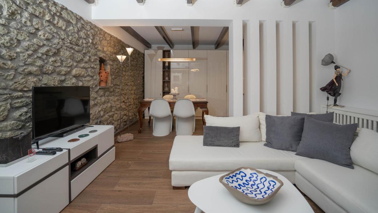 Apartment Archhouse